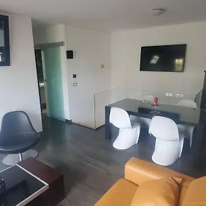  Apartamento Stylish In